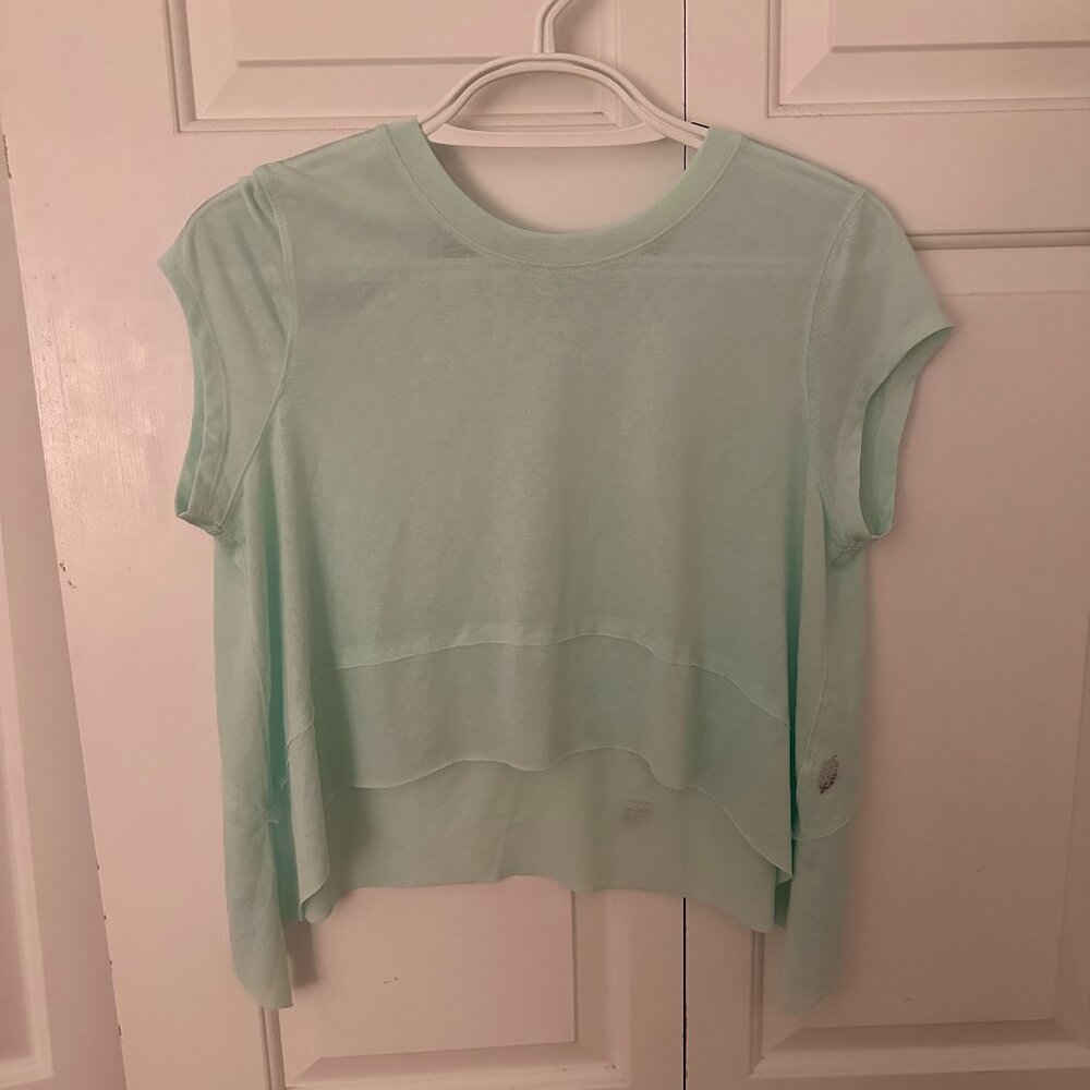 NWOT FP Movement Tempo Short Sleeve in Mint